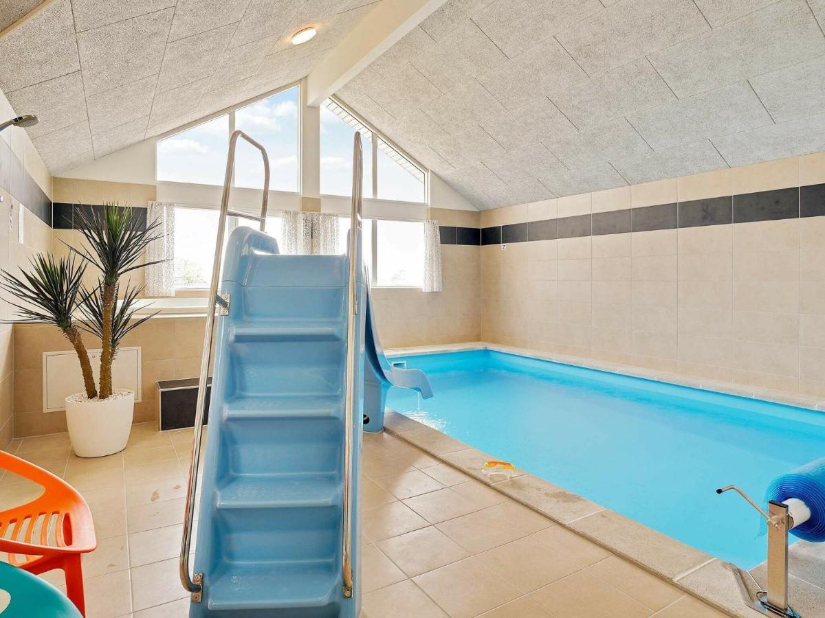 18 Person Holiday Home In Bogense Dış mekan fotoğraf