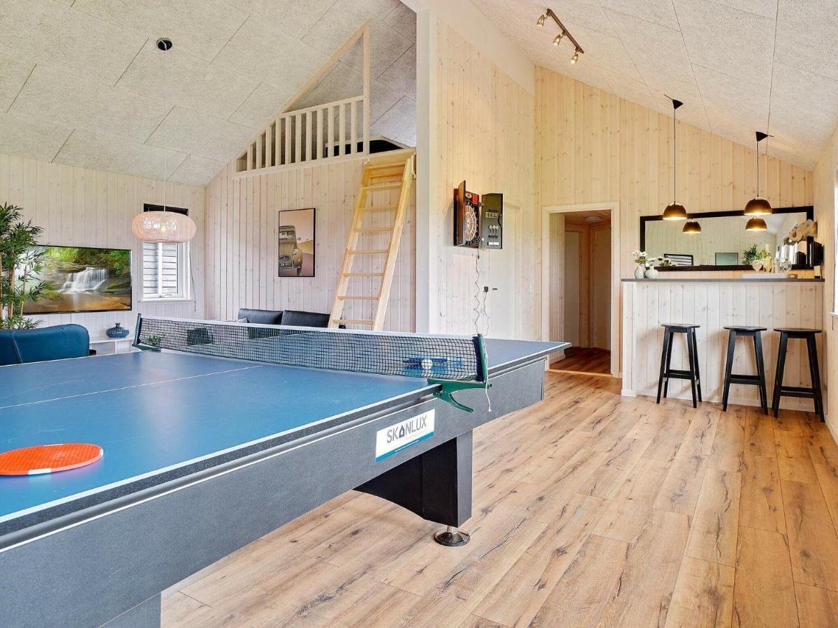 18 Person Holiday Home In Bogense Dış mekan fotoğraf