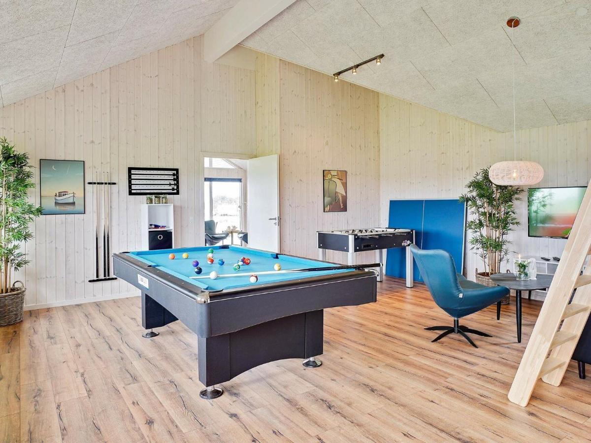 18 Person Holiday Home In Bogense Dış mekan fotoğraf